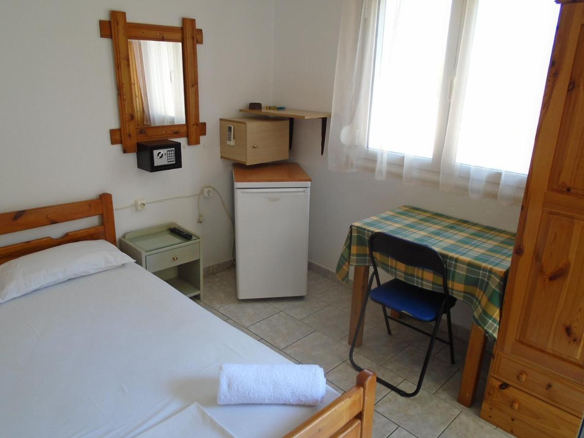 Orfeas Rooms Vasiliki  Bagian luar foto