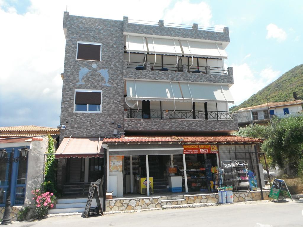 Orfeas Rooms Vasiliki  Bagian luar foto