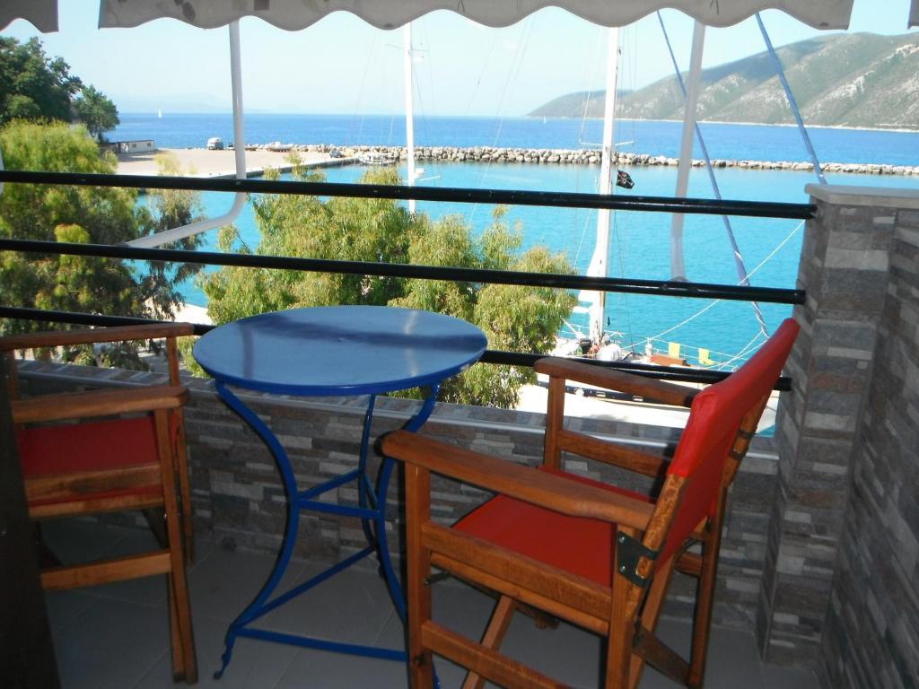 Orfeas Rooms Vasiliki  Ruang foto